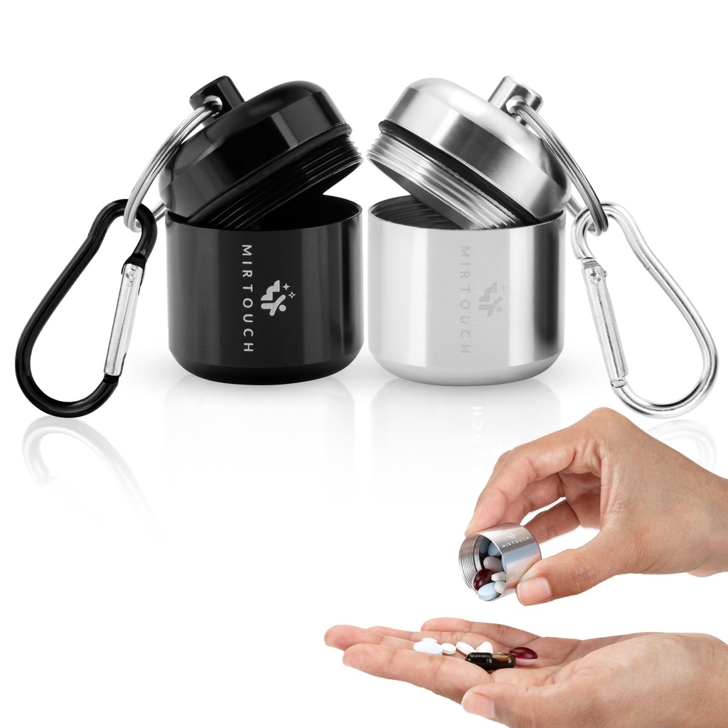 Portable Keychain Pill Holder Case - Discreet Waterהוכחה Mini Pill Container עם Carbiners חזקים עבור Pocket Purse Travel Bags - אלומיניום Alloy Pill Fob Box for Medicine - 2 Pack