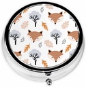IBILIU Medicine Pill Case Fallal Foxes ו Leaves Portable Pill Box for Pocket Metal Medicine Organer 3 השוואתי