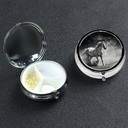 Round Pill Box 3 Compartment Pill Box Pill Containe Pillbox Case for Travel Small Pill Case White Horse ו- האסטרואיד גלולות ארגן עבור ויטמינים שמן Box