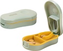 Light Green Pill Cutter Splitter עם מכשיר מרכזי עבור גלולות קטנות וקטנות, חותך ויטמינים Tablet, Portable Exquisite Pill Crusher עבור פורבס Pocket