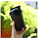חלבון CHNLML Shakerבק 400ML/16Oz w. Shaker Ball for Protein Shake, Shaker Bottle with Mixing Ball, Leak-Proof, BPA-Free, for Gymout, Juiceer (Black / Black Body, 16Oz-400-1Bottle)